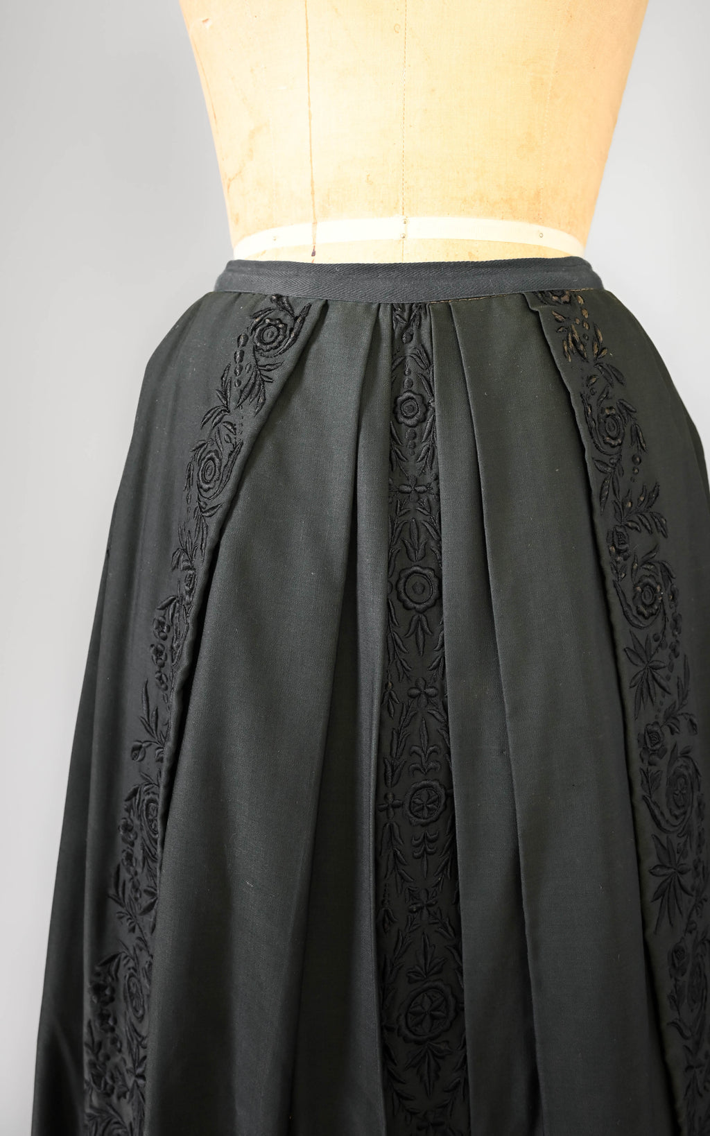 1890s Auden Skirt