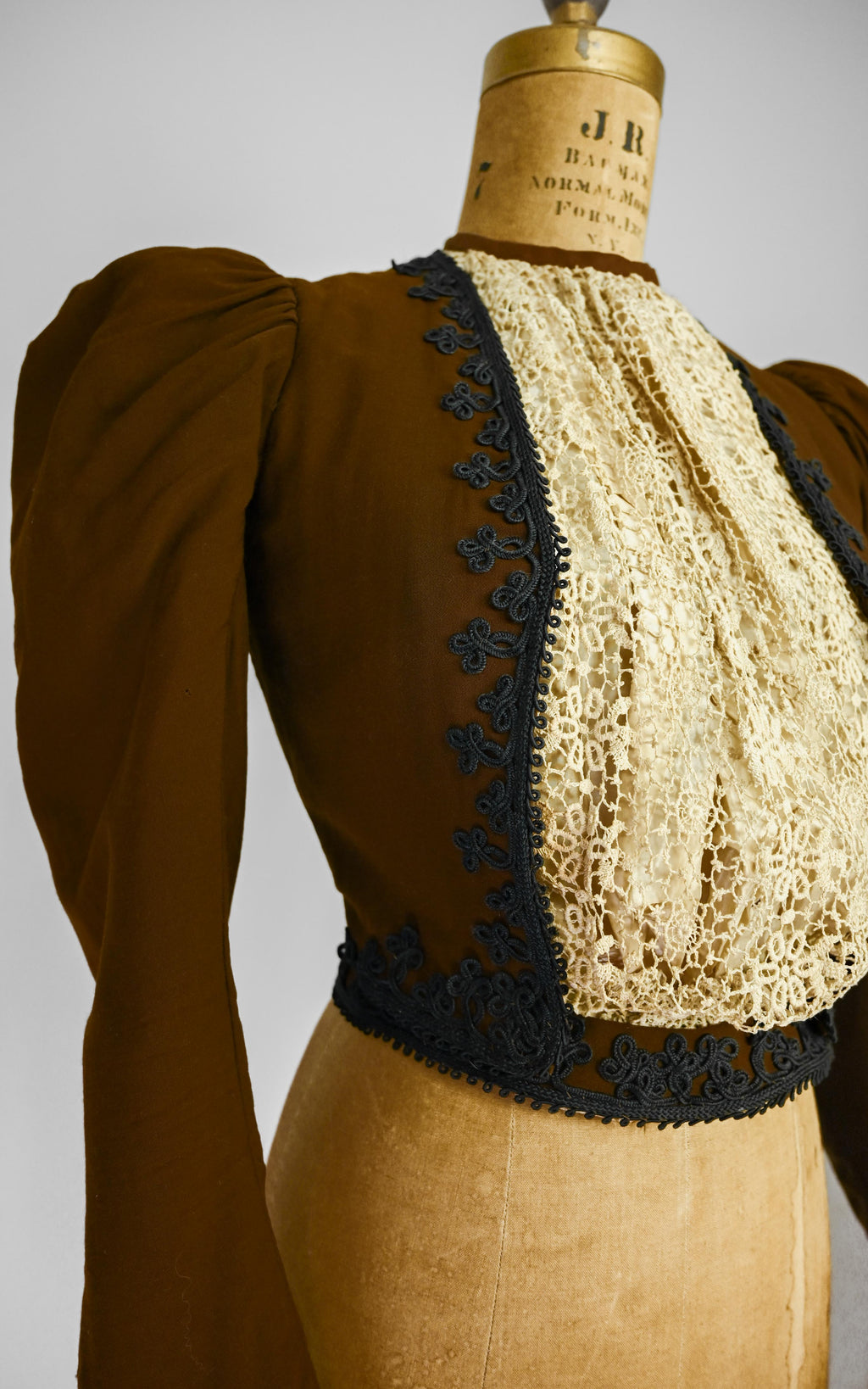 1890s Fireside Bodice