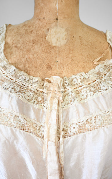 Cache-corset Calla des années 1910