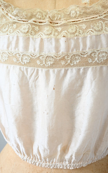 Cache-corset Calla des années 1910
