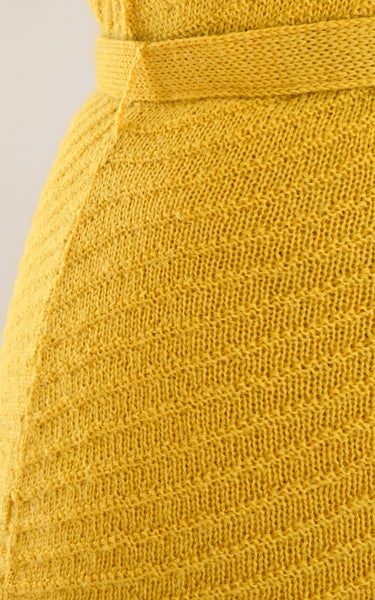 vintage knitwear up close