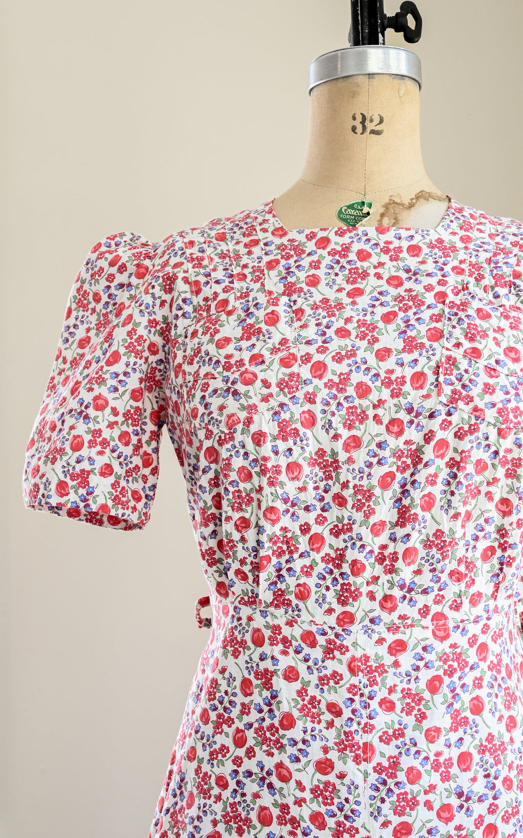 vintage 30s red floral dress