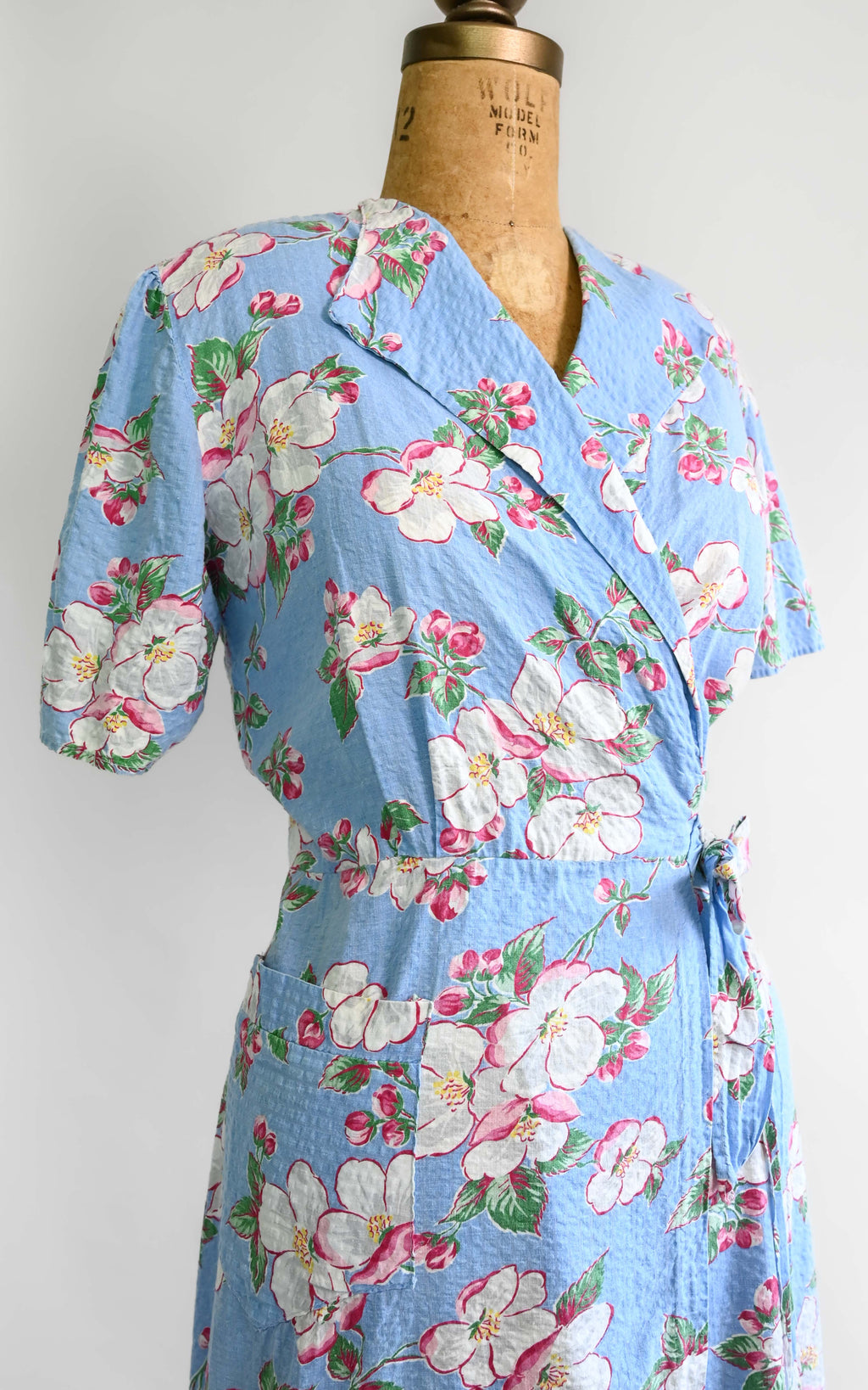 1940s Rosa Sinensis Dress