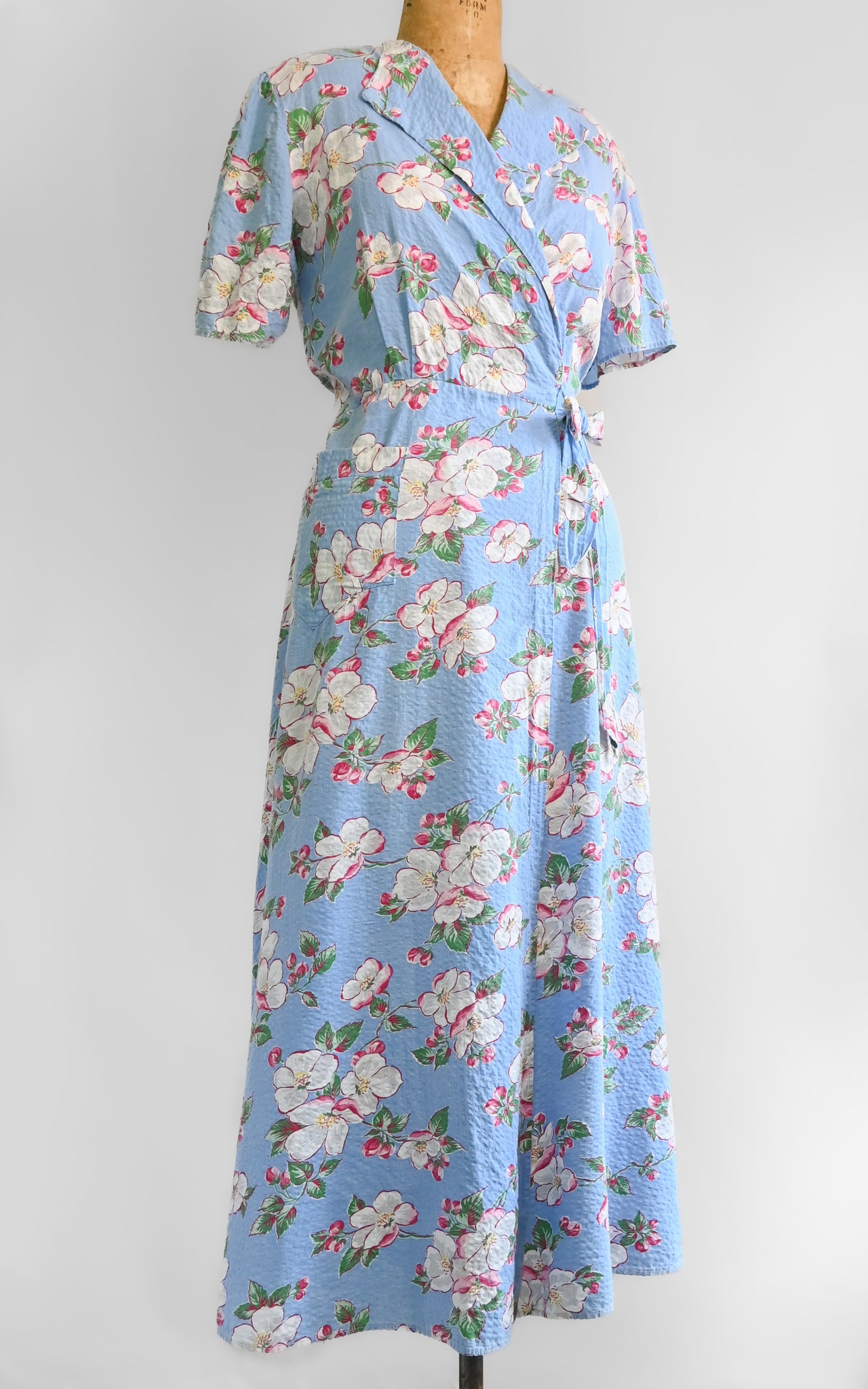 1940s Rosa Sinensis Dress