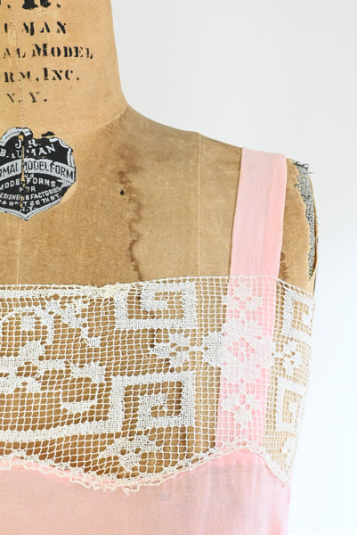 1920s Meander Slip
