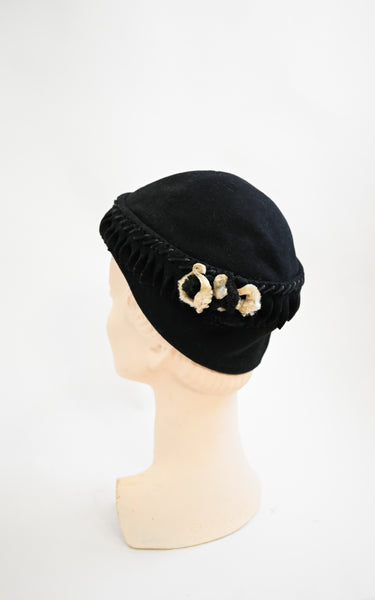 1920s Tressé Cloche