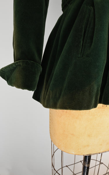 Veste en velours Folios des années 1940