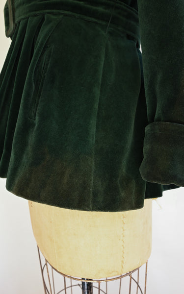Veste en velours Folios des années 1940