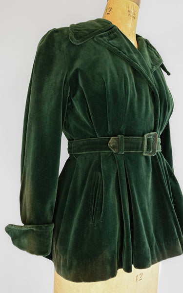 Veste en velours Folios des années 1940