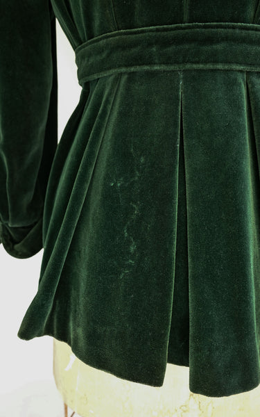 Veste en velours Folios des années 1940