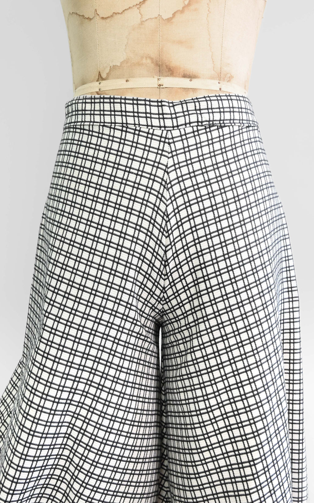 1970s Arrayed in Braid Pants