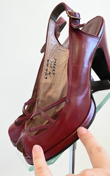 1940s Cerise Heels
